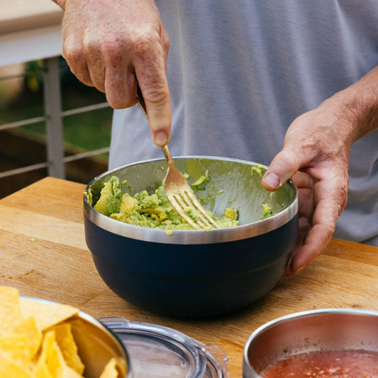 2 QT Insulated Bowl - US 3165