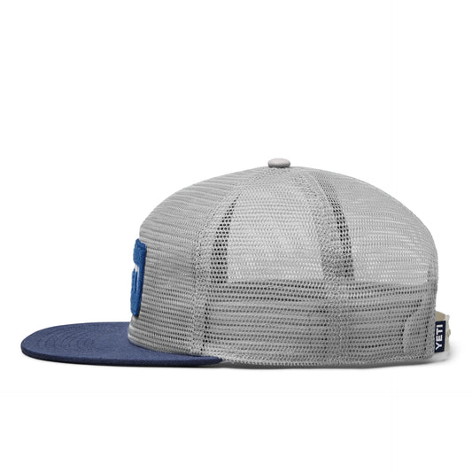 Flat Brim Mesh Hat - US 4628