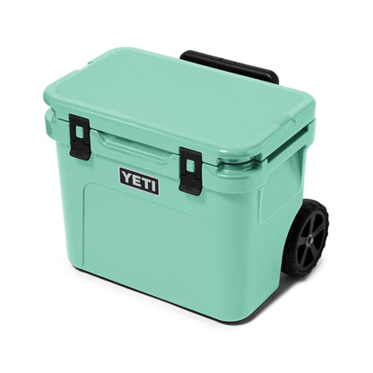 32 Wheeled Cooler - US 0264