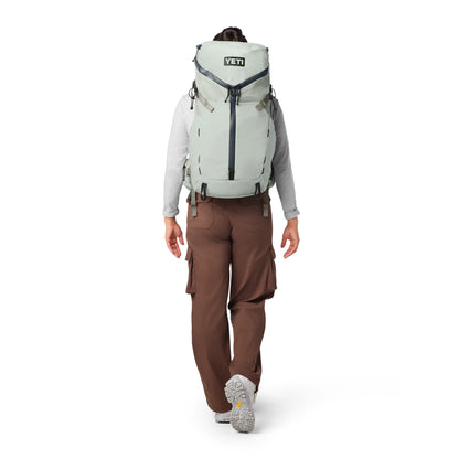 40L Women's Hiking Pack - US 4596