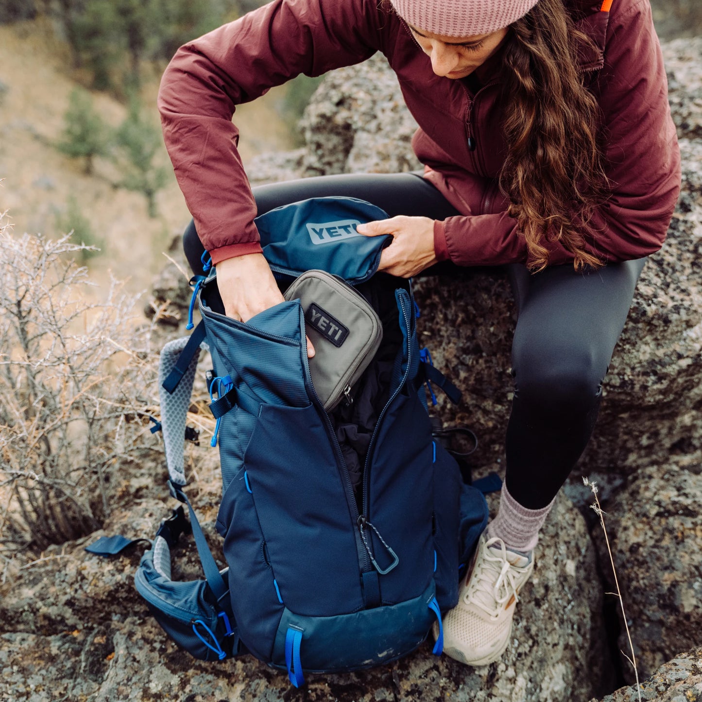 40L Women's Hiking Pack - US 4596