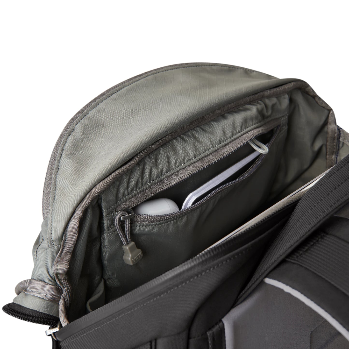 22L Carry On Backpack - US 6611