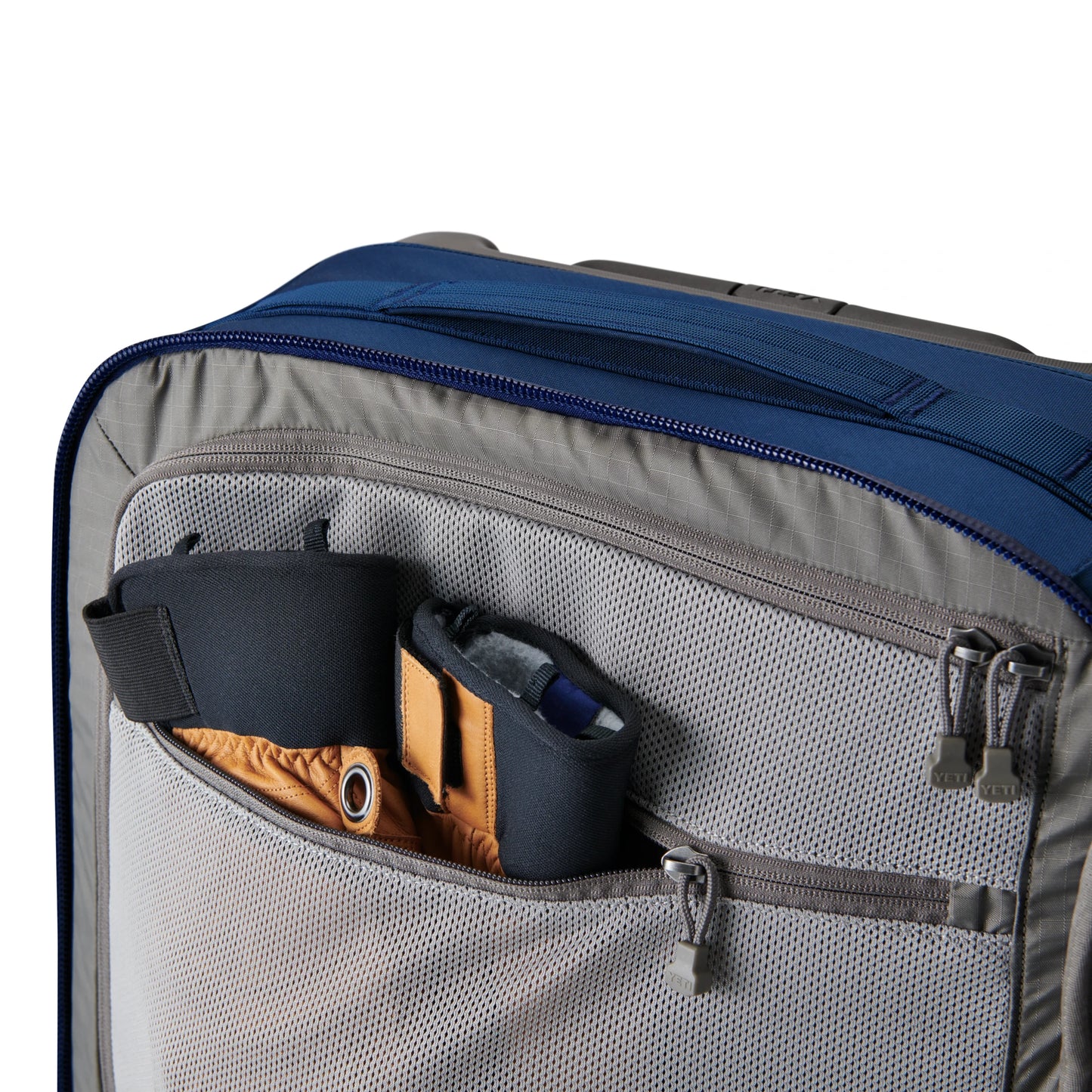 73L/29" Checked Luggage - US 2668