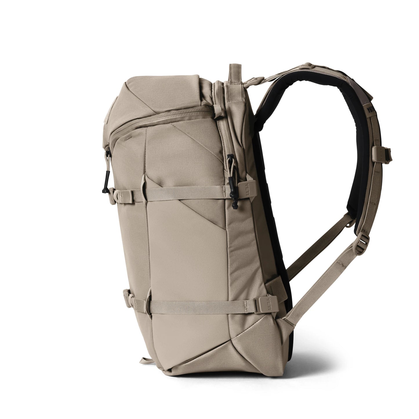 27L Everyday Carry Backpack - US 8902