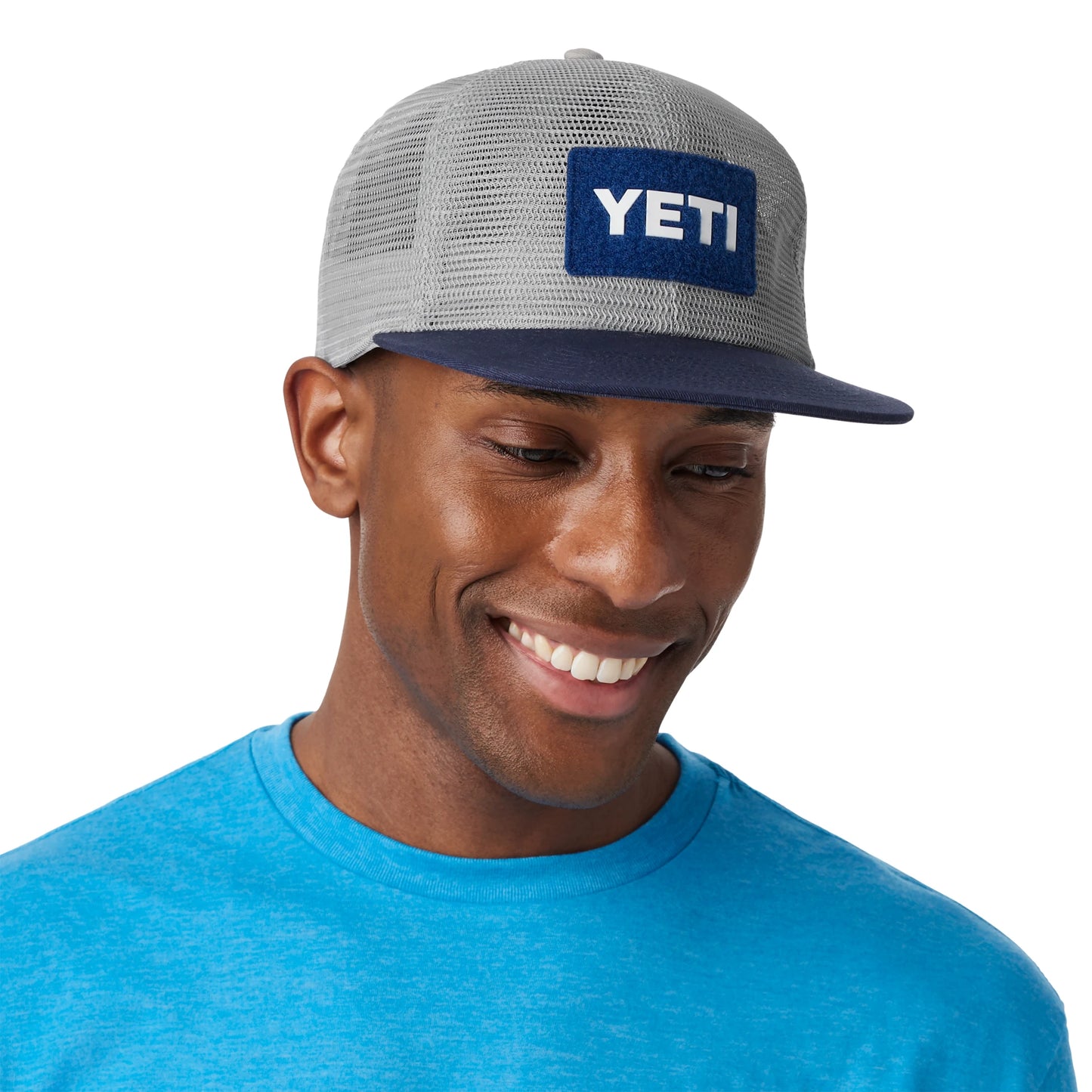 Flat Brim Mesh Hat - US 4628