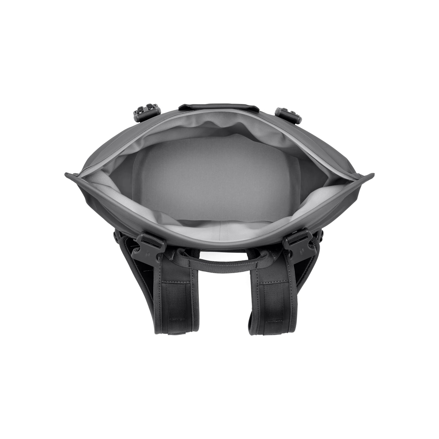 M12 Backpack Soft Cooler - US 6387